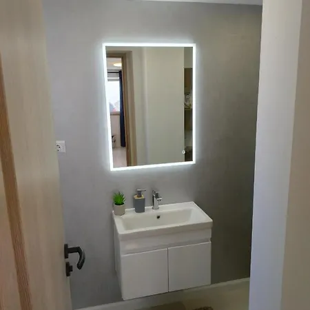 Family Apartment Vir