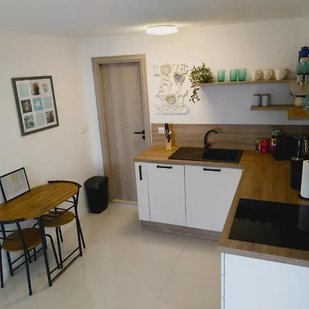 Family Apartament Vir